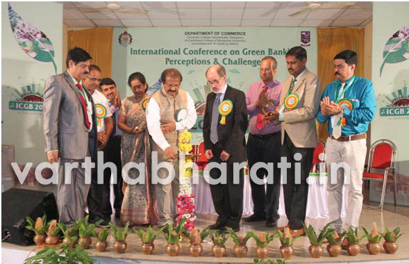 ಮಂಗಳೂರು:  ಗ್ರೀನ್ ಬ್ಯಾಂಕಿಂಗ್ ಗ್ರಹಿಕೆ ಮತ್ತು ಸವಾಲುಗಳು ಅಂತಾರಾಷ್ಟ್ರೀಯ ವಿಚಾರ ಸಂಕಿರಣ